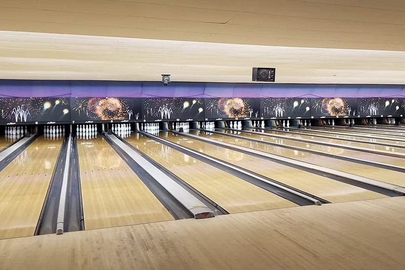 Interstate Bowl Interior